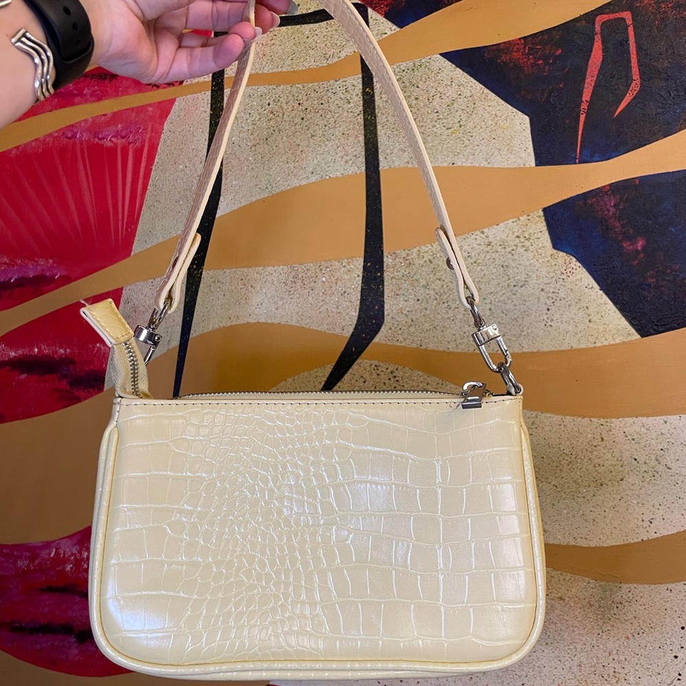 urban outfitters faux leather yellow croc shoulder bag